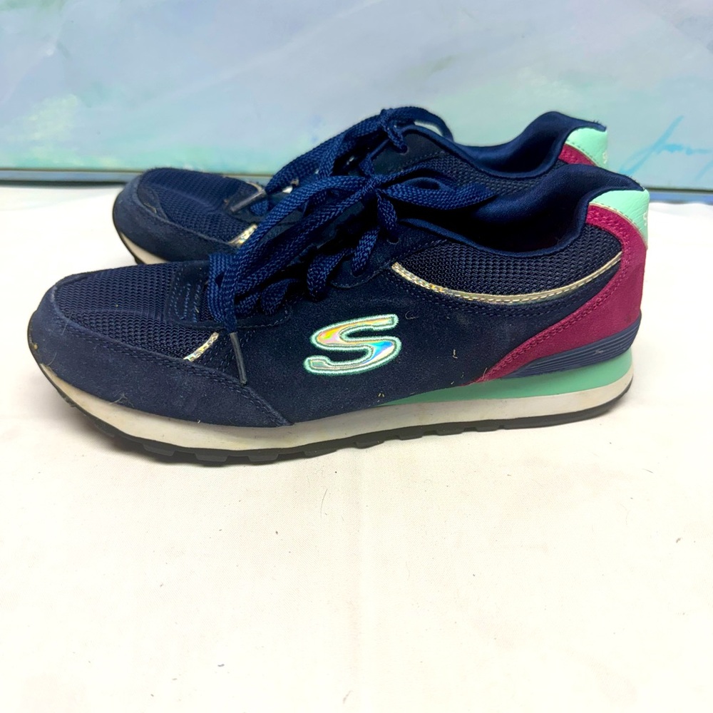 Women’s vintage sketchers